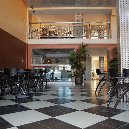 תיזנית Hotel Amoudou فندق أمودو מראה חיצוני תמונה