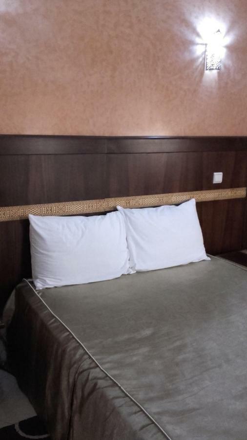 תיזנית Hotel Amoudou فندق أمودو מראה חיצוני תמונה